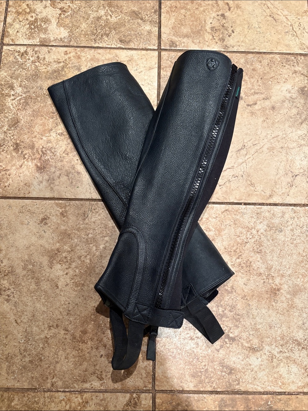 NEW Ariat Breeze Black Leather Riding Half Chaps